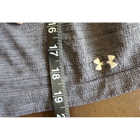 Under Armour‎ Women's Gray Sz Small Loose Fit Cropped Athletic Workout Tank Top - Picture 6 of 7